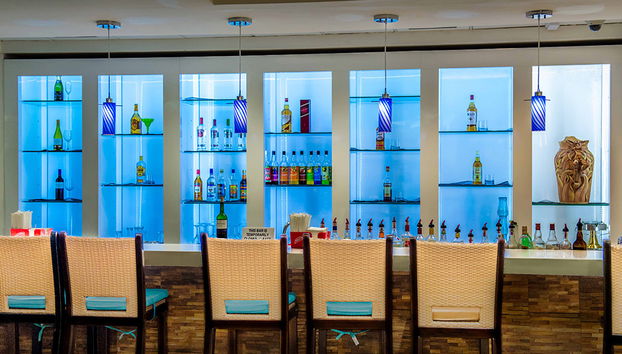 Club Mobay en el Aeropuerto Internacional de Sangster - Foto 4