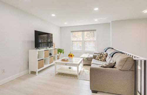 Near Top Attractions Deck Dining at Severn Home! - Foto 4