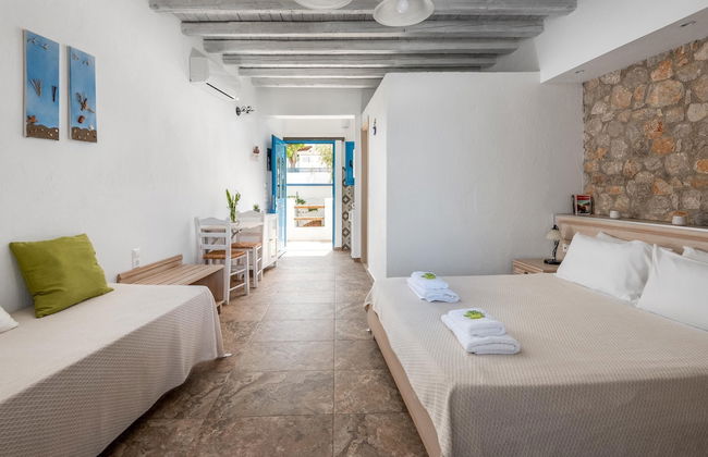 Agnanti Beach Studios - Photo 25