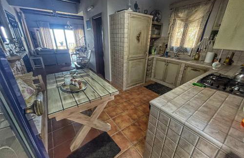 Elouthia Residence with Sea View and Hot Tub - Foto 14