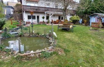 Tolle Untergeschoss-Wohnung für bis zu 5 Personen mit großem Garten und Terrasse - Photo 10