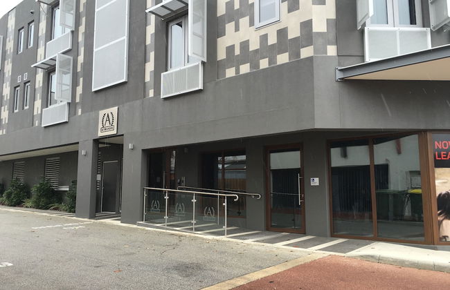 Attika Hotel - Photo 30