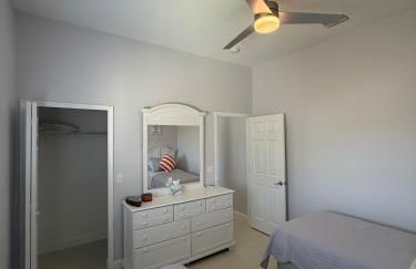 Villa Sunshine Elegant and Modern 4BR Pool House - Foto 15