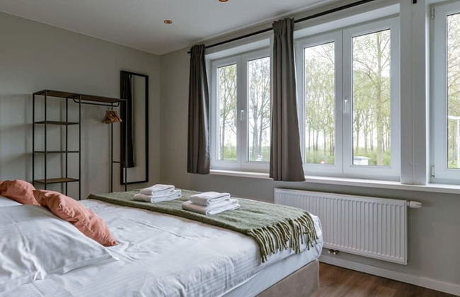 Holiday Home Along the Canal With Great Views - Photo 35