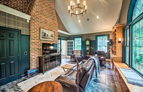 Extravagant Atglen Manor with Private 60-Acre Land! - Foto 8