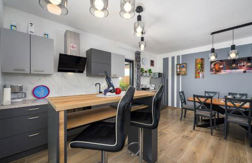 Atemberaubendes Apartment mit Whirlpool, Grillbereich, Smart TV - Photo 14