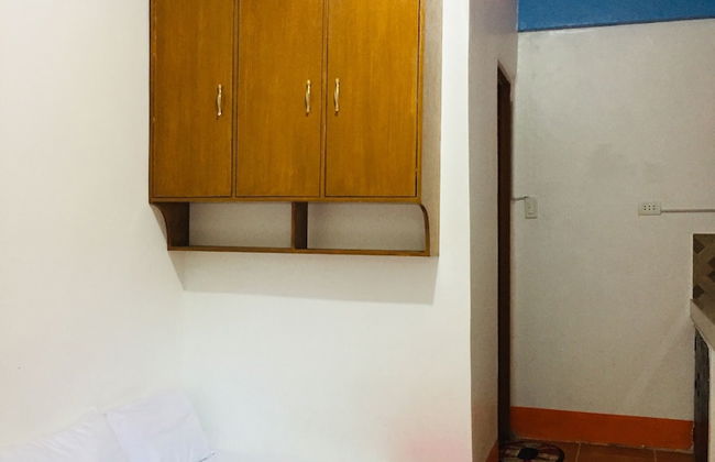 Bebs and Jocel Apartment - Foto 39