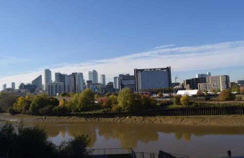 London City Island 3 Bedroom Luxury Apartments, Canary Wharf, E14 - Photo 45