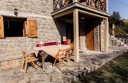 Πέτρινη κατοικία με υπέροχη θέα στο όρος Κόζιακα. - Foto 17