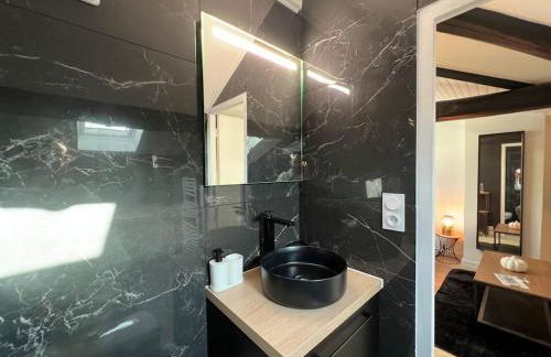 Le Germinal - Studio climatisé calme proche du métro - Foto 5