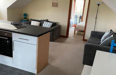 The Loft at Duffryn Mawr Self Catering Cottages - Photo 35