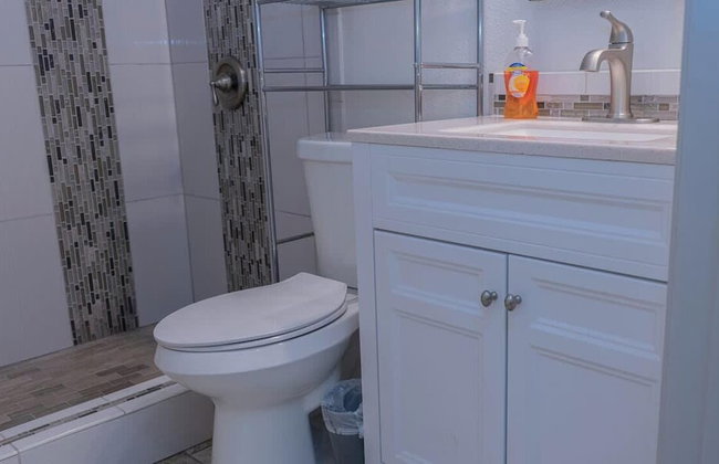Luxe 1 Bedroom House with Pool - Gulfview II unit 410 - Photo 25