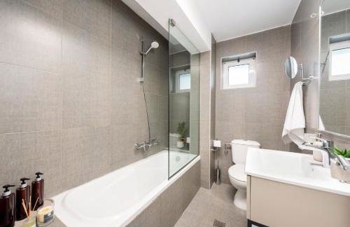 Hypnosis Beachside Villa with Private Heated Pool - Photo 35