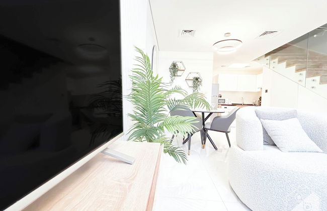 Luxury 1-br Villa in Rukan: Dubai Skyline Views! - Foto 26