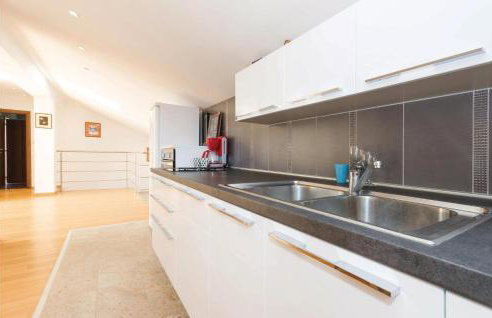 Nice Home In Bregi With Sauna - Foto 35