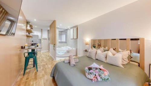 Love Life Room-Jacuzzi-Netflix-Accès-24/7-Privé - Photo 4