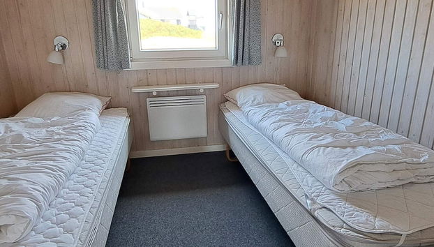 8 Person Holiday Home in Fano - Foto 2, Habitación