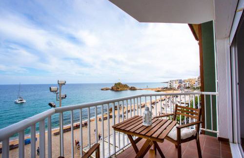 Blanes Beach front Apartment - Foto 1