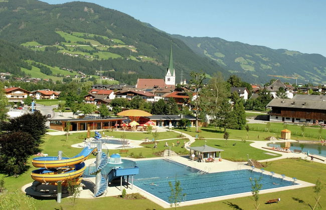 Spacious Holiday Home Near Ski Area in Kaltenbach - Foto 80