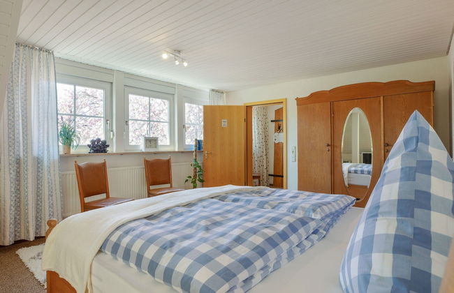 Charming Apartment in Weissenbrunn Near Forest - Foto 11