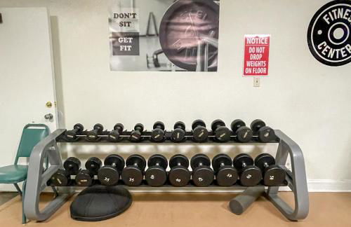 See Dolphins From Your Private Deck with This Beautiful Property! - Foto 18