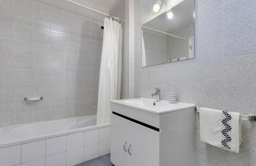 Apartamento Meia Praia - A008 - Foto 11