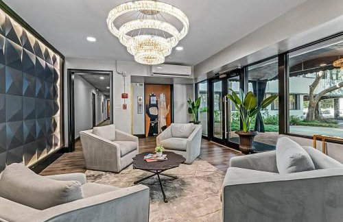 Art Deco-Inspired Apartment Getaway in Buckhead - Foto 21