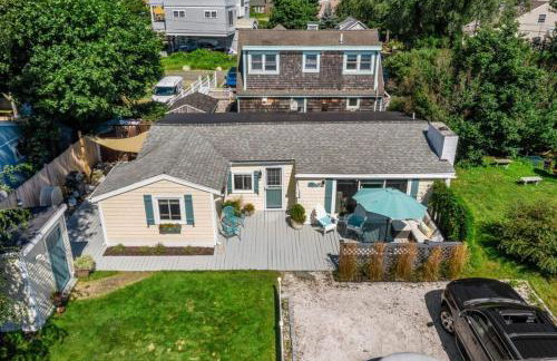 Riverside Retreat Minutes to Beach Updated Kitchen - Foto 32