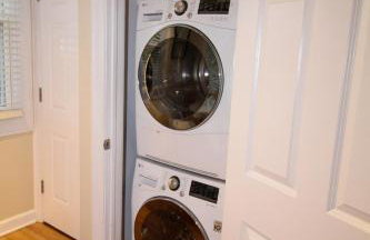 Queen Beds, Long Stay, Garage Parking, Near Train - Foto 15