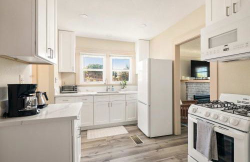 Cozy Ocean Beach Bungalow - Foto 8