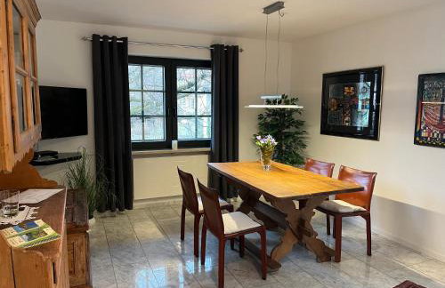 Excl Ferienwohnung im Dreiländereck D-F-CH mit beheiztem kl Pool zum Schwimmen und Massieren - Foto 1