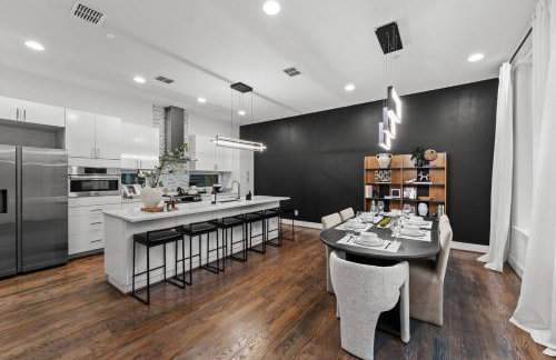 New Luxury Dallas Skyline View with Rooftop - Garage - MiniGolf - Firepit - WORLD CUP - Foto 9