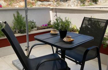 High View-A Seaside Villa With Huge Jacuzzi - Foto 9