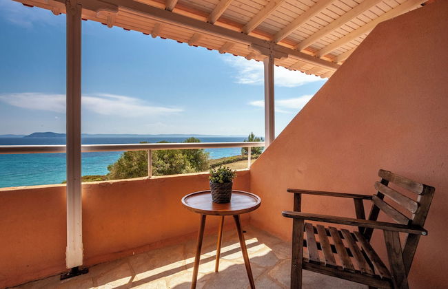 Alterra Vita Captain's Cabin - Photo 27