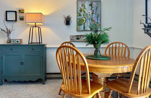 Glen Condo with Mountain Views Walk to Story Land - Photo 7