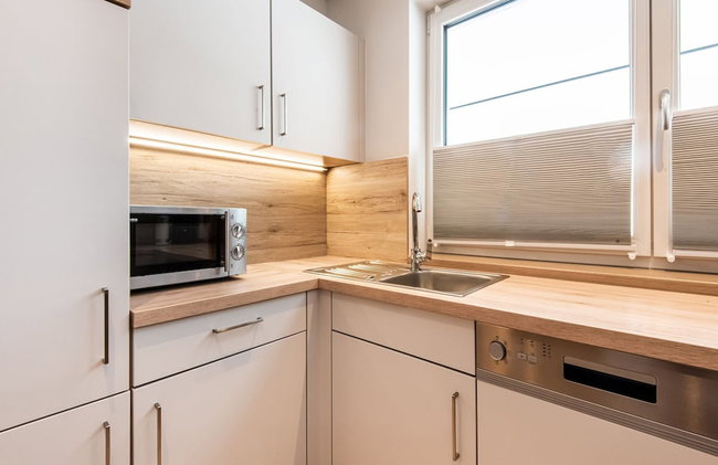Urban Apartment in Hopfgarten near Salvenaland Swimming Lake - Photo 8