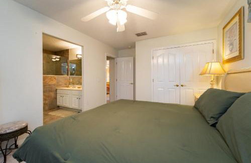 Budget Friendly Pool Home in Quiet Gated Community - Foto 14