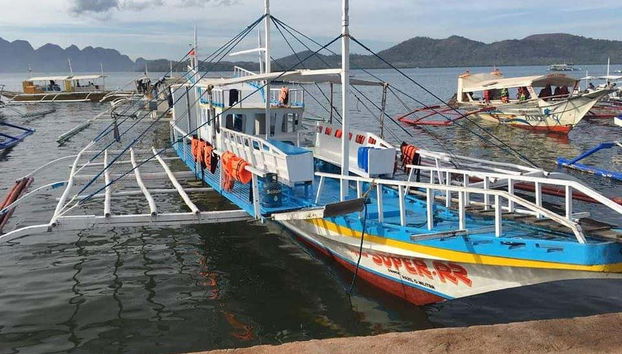 Boat ready for the tour