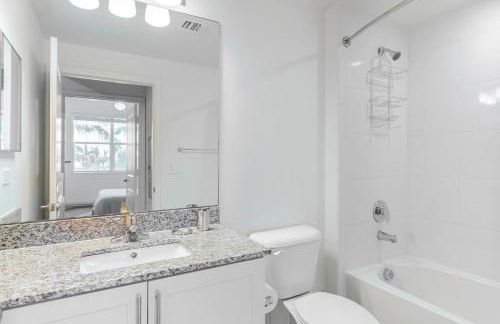 Blueground Miramar pool nr CB Smith Park MIA-156 - Foto 21