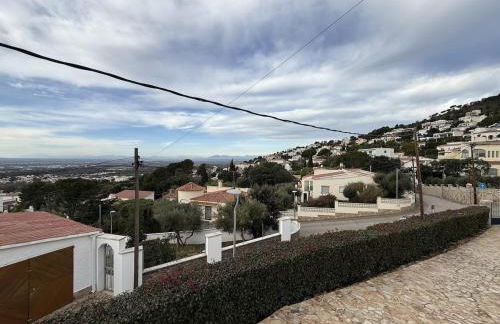 AwayDays - Mas Fumats 2 - Apartment with a Pool - Photo 27