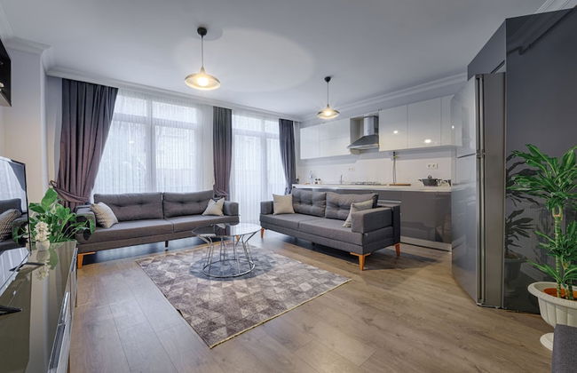 Gorgeous Central 2BR Condo w City Views - Foto 13