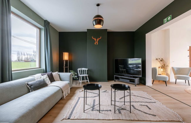 Vacation Home for 6 Person and Beautiful Garden - Foto 14