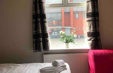 Van House - Photo 26