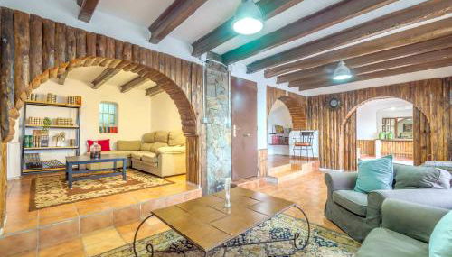 Spacious House in Can Trabal - Foto 4