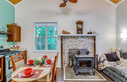 Secluded Vacation Rental Bordering Creek! - Foto 6