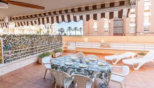 SeaFront 1ª línea y 2 piscinas - Foto 5