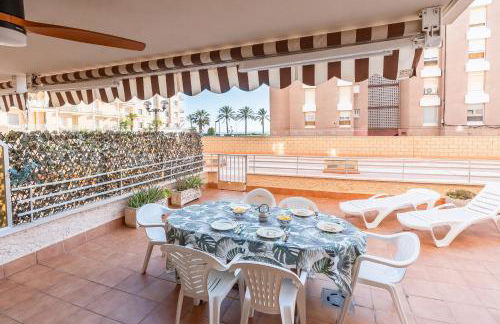 SeaFront 1ª línea y 2 piscinas - Foto 5