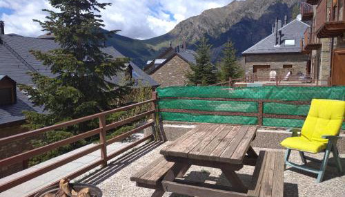 Apartamento con gran terraza y vistas panorámicas en Taüll, con plaza de parking - Foto 3