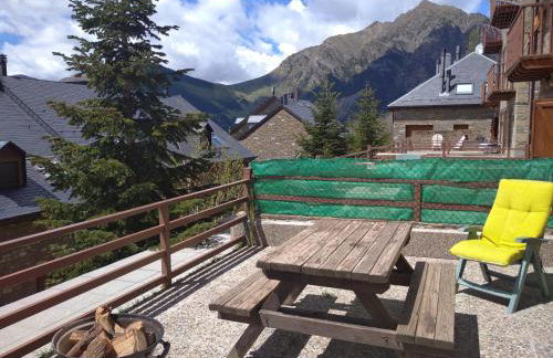 Apartamento con terraza y vistas panorámicas en Taüll con plaza de parking - Foto 6