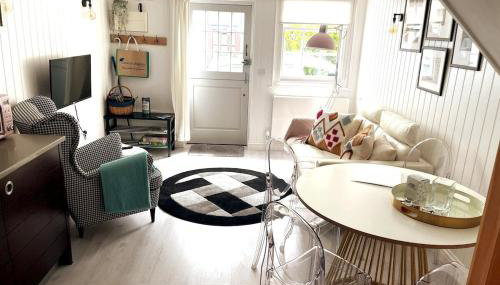 Stylish Cottage with Quay and River View - Foto 3